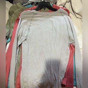 Lululemon long sleeve v neck